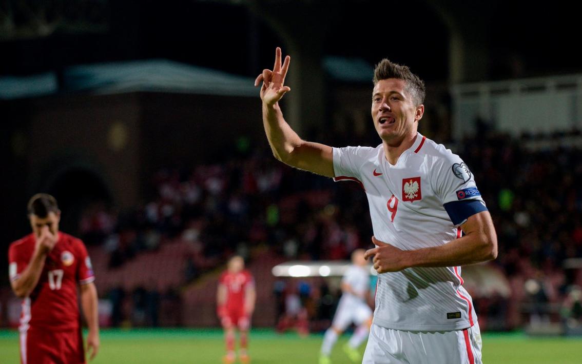 包含风云突变瓦伦西亚赛后伤情更新莱万多夫斯基在中国队比赛中问鼎冠军，这一次真的赛地聚焦——德国杯今晨热度飙升的词条